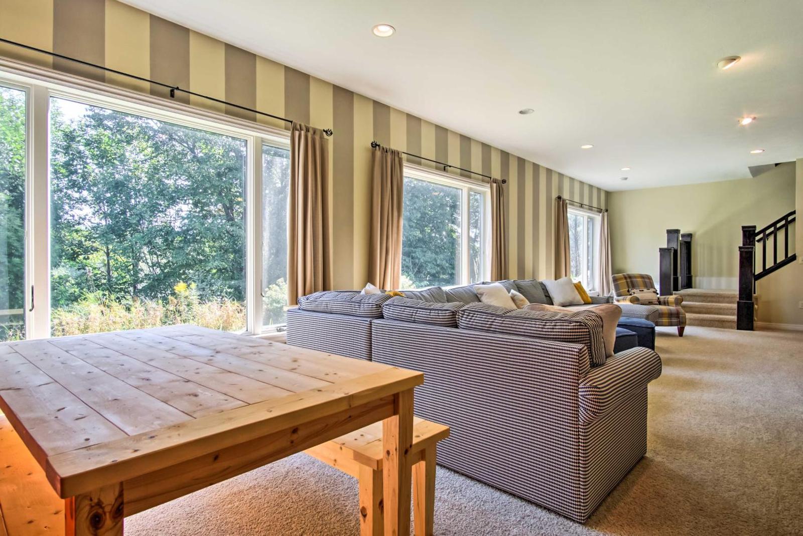 7-Acre Coastal Michigan Home with Hot Tub and Sauna! Main image 1